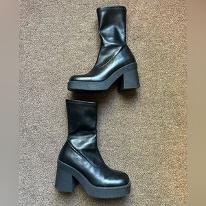 Steve Madden Klayton Black Boots